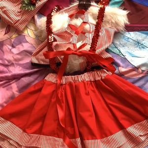 Adorable gingerbread holiday outfit